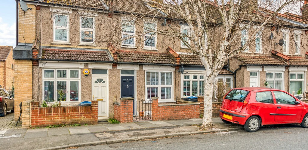 estate agent in mitcham